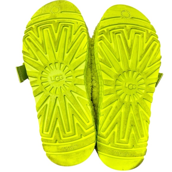 Ugg Fluffita in Key Lime Size 8 Women’s - Picture 9 of 10